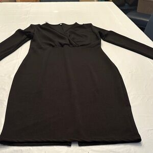 Elegant Black Long Sleeve Dress